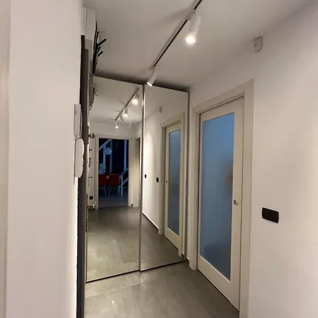 Horea's Place In The Heart Of Apartment
